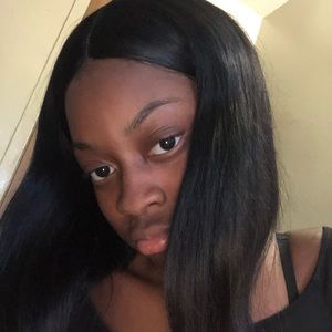 Meet your Posher, Angie